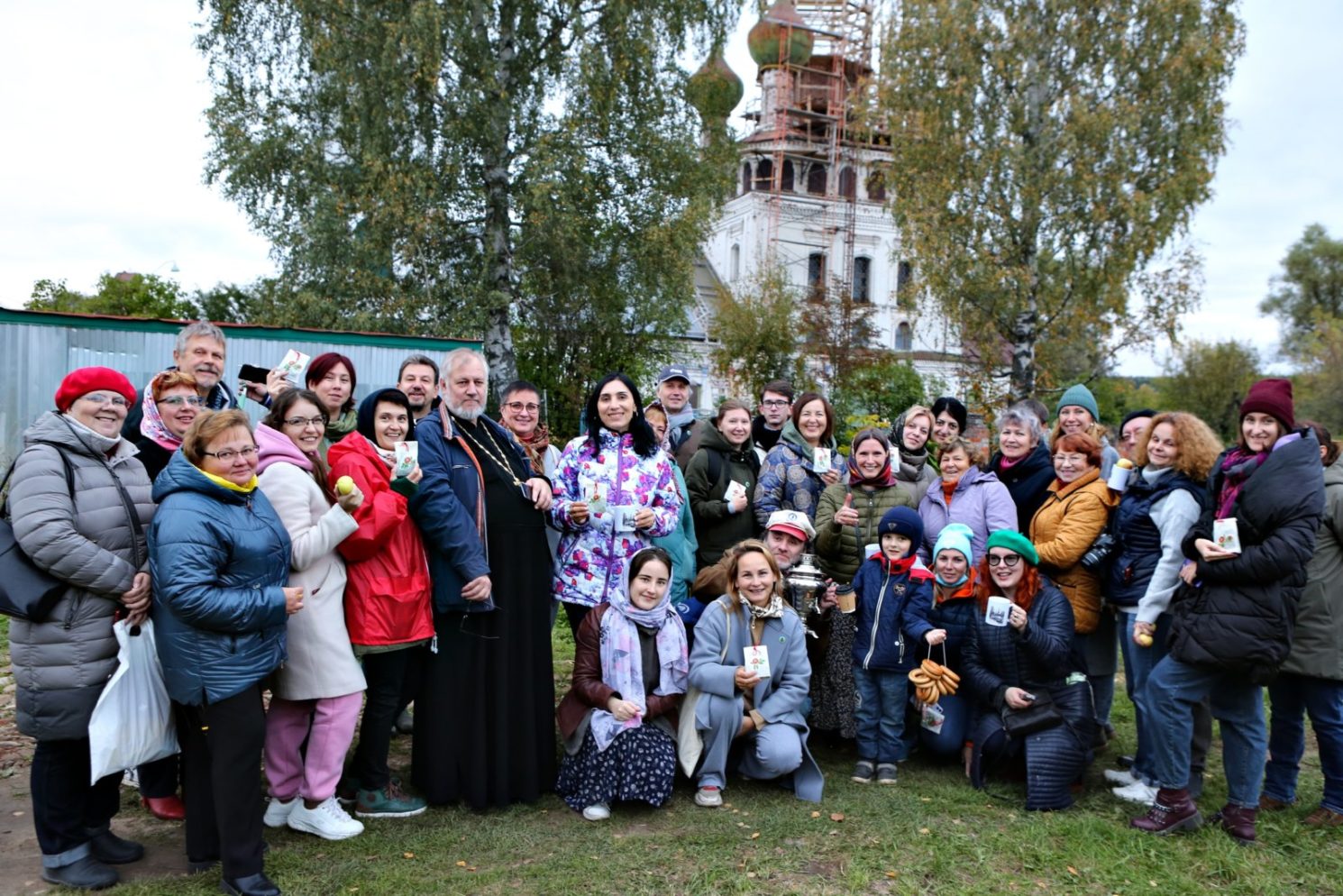 Святые врата в селе Новом — Участники добровольческого выезда в Новое